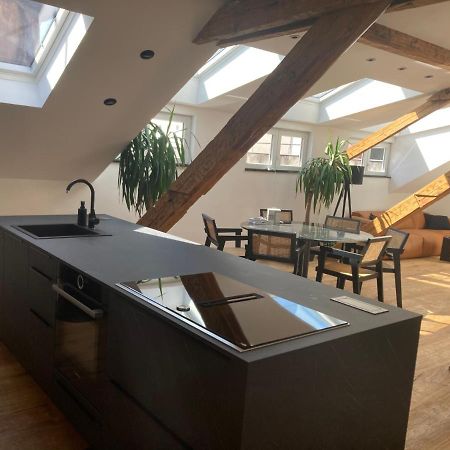 Split Rooftop Loft Exterior foto