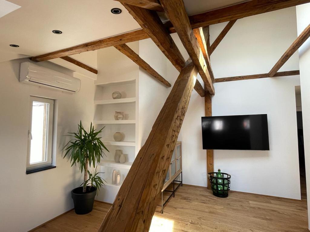 Split Rooftop Loft Exterior foto
